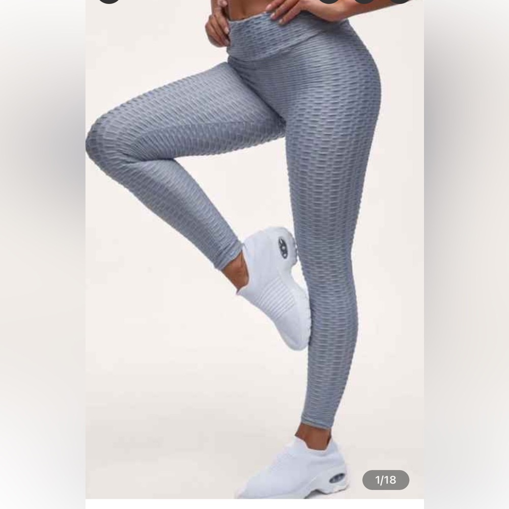 Peachy leggings 🍑